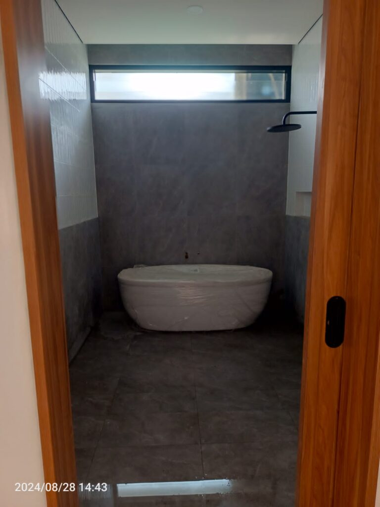 WhatsApp Image 2025-03-18 at 12.32.21 (1)